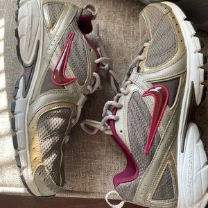 Women’s Nike running sneakers